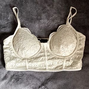both are crop tops, or can be worn as a bra